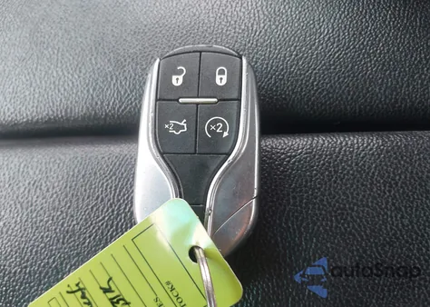 2014 Maserati Ghibli S Q4 z USA, uszkodzony, nr VIN ZAM57RTA7E1085930